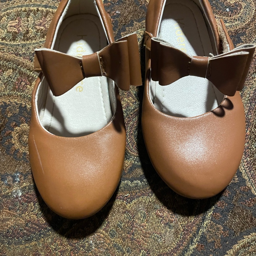Brown Girl Flats with Bow